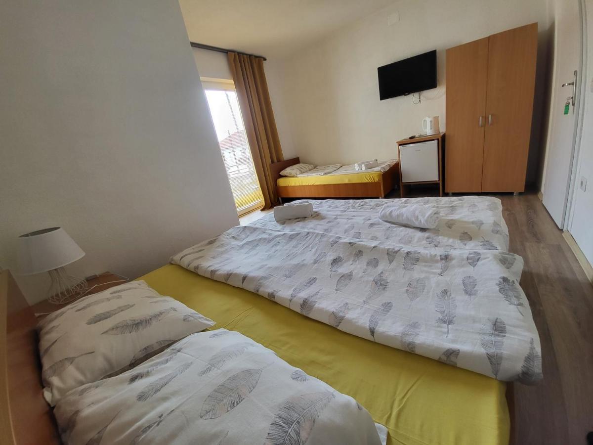 Villa Pegasus Pestani Ohrid Exterior photo