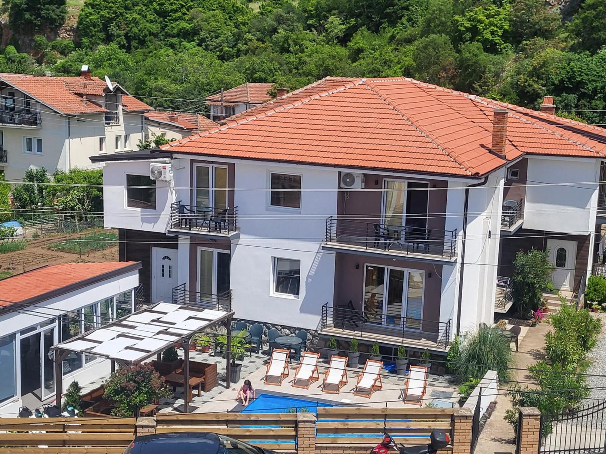 Villa Pegasus Pestani Ohrid Exterior photo